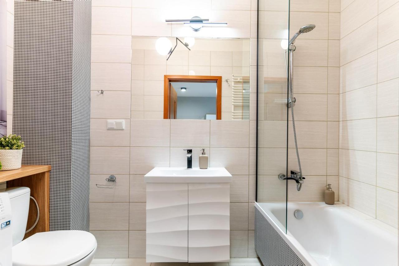 Marina Apartment - Przy Jeziorze, Taras, Tv55" Z Netflix I Prime, Parking Iława Exterior foto